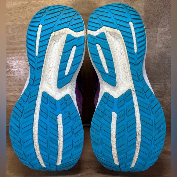 Saucony Triumph 19 Womens Sz 11.5 Running Shoes Sneakers Razzle Blaze S10678-30 - Picture 8 of 12